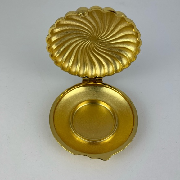 PARTYLITE Compact Travel Gold Clam Shell Votive Tealight Candle Holder - Picture 9 of 9